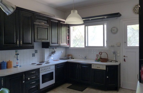 Saronida Villa | A Traditional Villa IN Saronida Near THE SEA
