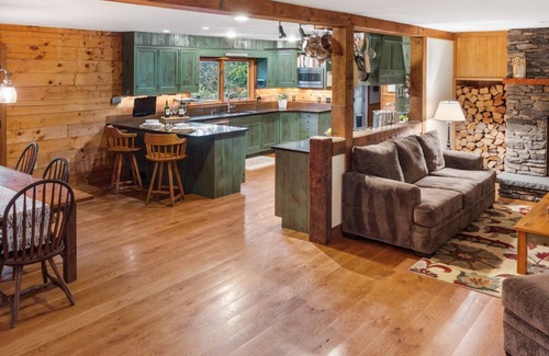 Dover Plains Cabin | A TRANQUIL & COZY CHRISTMAS RETREAT TO GATHER WITH FAMILY AND FRIENDS, BOOK NOW!