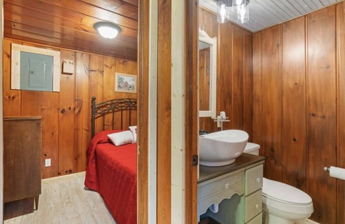 Carp Lake Cabin | A Traveler’s Dream Cabin - Northern Michigan