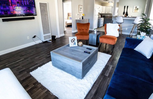 Los Angeles House | A True Diamond in the Rough - Historic South LA
