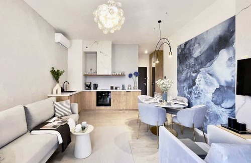 Orlinki Apartment | A unique stay in a modern seaside marina