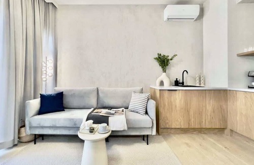 Orlinki Apartment | A unique stay in a modern seaside marina