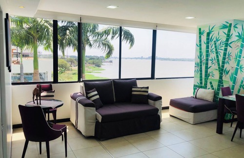 Tarqui Apartment | A VIEW OF ONE MILLION DOLAR