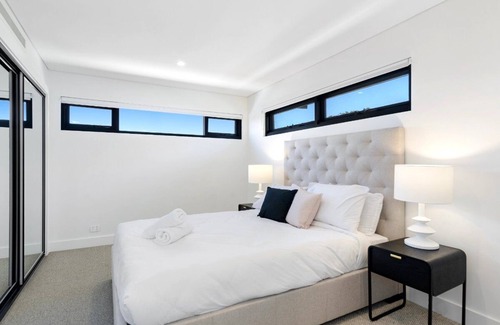 Point Clare House | A Waterfront at Point Clare