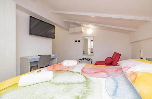 Cesate Apartment | A7 Moonlight FIERA RHO -Mi-EXPO-MXP AMPIO MONOLOCALE