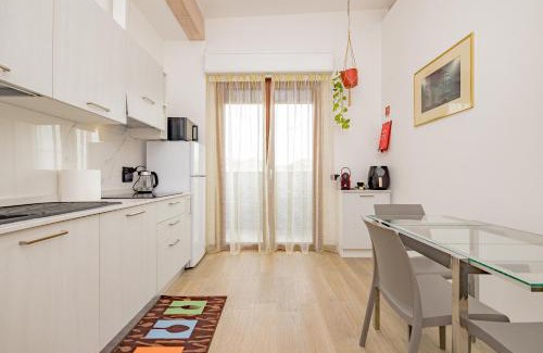 Cesate Apartment | A7 Moonlight FIERA RHO -Mi-EXPO-MXP AMPIO MONOLOCALE