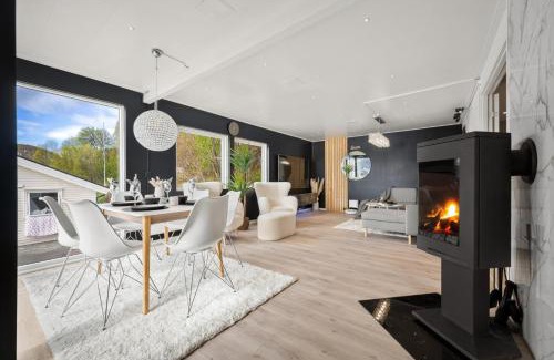 Harstad House | AA Home Solgryveien Harstad