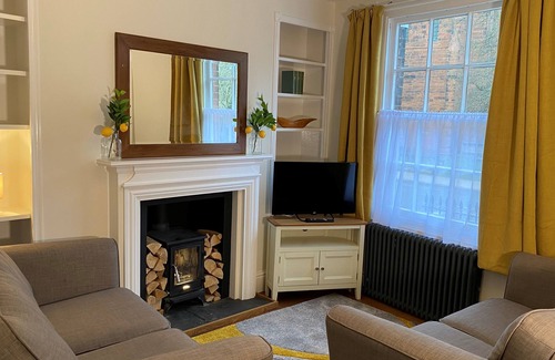Shrewsbury House | Abbey Foregate - House