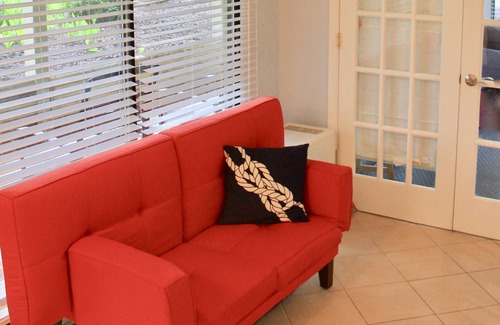 Fontana Villa | Abbey Springs w/great location, comes with golf carts! April weekends open!