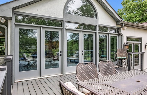 Brandywine Farms House | Above Nashville Peaceful l Cove I Lakefront | Indoor Pool | 7 Beds I Services