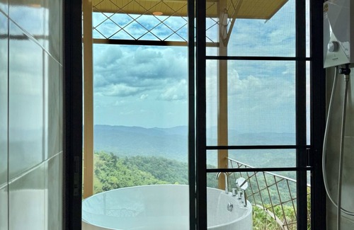 Chiang Rai Bed & Breakfast | Above the clouds - Chiang rai