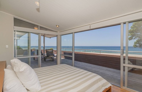 Whiritoa House | Absolute Beachfront Paradise - Whiritoa Beach Home