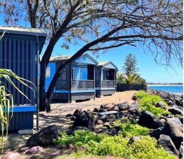 Bargara Villa | Absolute Oceanfront Tourist Park