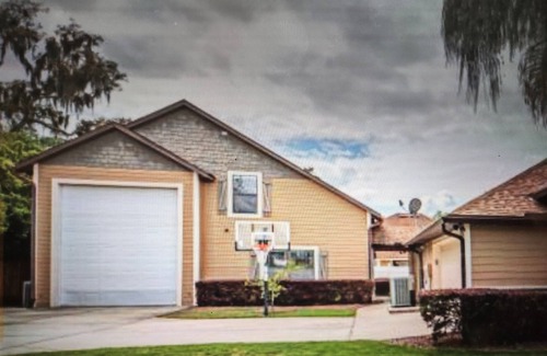Fleming Island House | Absolutely Gorgeous home walking distance to Dr's Lake on Fleming Island!