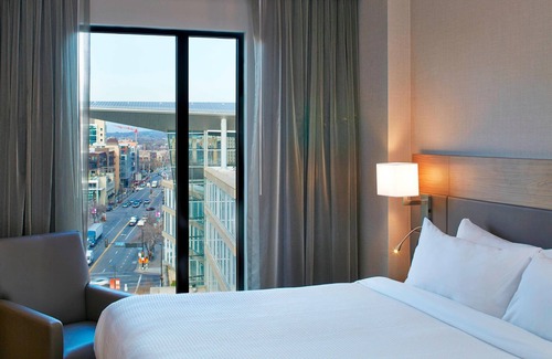 Downtown West Hotel | AC Hotel by Marriott Minneapolis Downtown