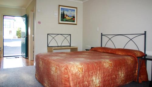 East Tamaki Hotel | Academy at Botany Motor Inn
