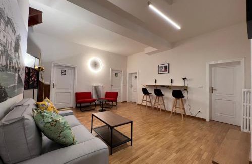 Historic Center House | Accanto alla piazza