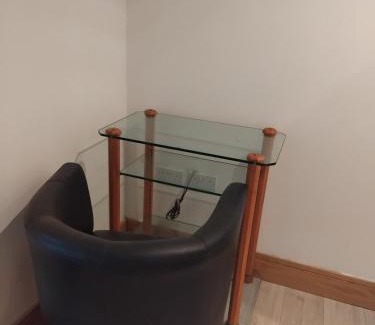 Sutton Coldfield Apartment | Accom001