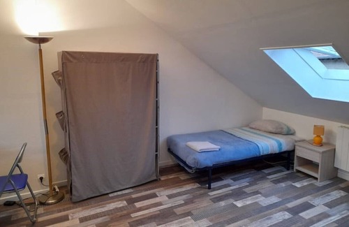 Courlancy Apartment | Accommodation : apartment in residence ⸱ Chez Carine Et Junior