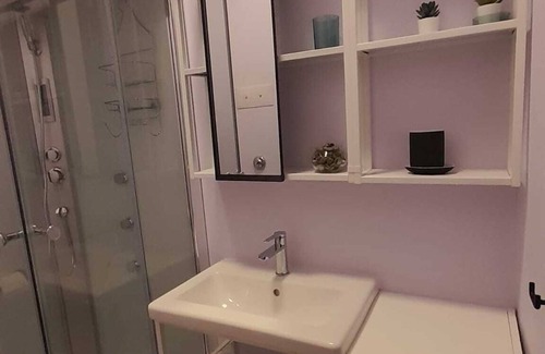 Padova Apartment | Accommodation in central location, Scientific University Pole, Hospital.