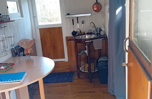 Maurecourt Boat Rental | ACCOMMODATION ON THE WATER NEAR PARIS with SPA