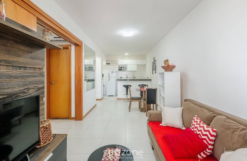 Caminho das Arvores Apartment | Accommodations With a Prime Location and Building With Pool and gym in Salvador - CSP