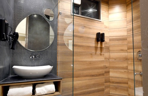 Indore Hotel | Aceotel Select Tulsi Vijay Nagar