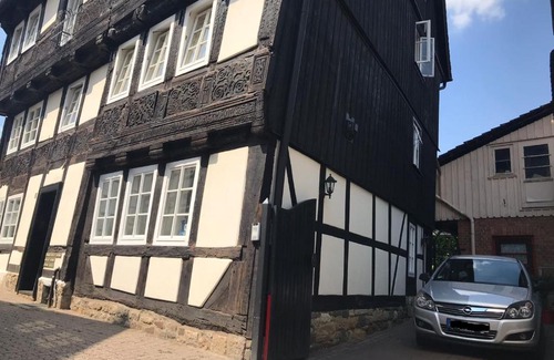 Goslar Old Town Apartment | Ackerbürgerhaus von 1604