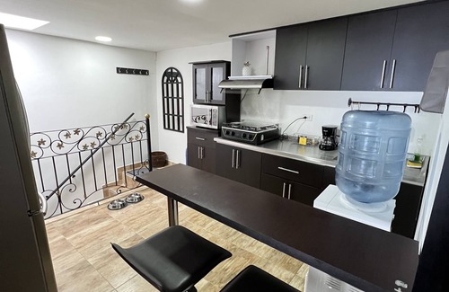 Sonson Apartment | Acogedor Apartamento con Vista a las Montañas