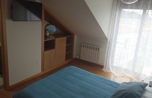 Poio Apartment | Acogedor Apartamento en Poio Entre el Centro Histórico de Combarro y Pontevedra