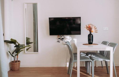 La Malva-rosa Apartment | Acogedor loft en Cabañal playa Malvarosa