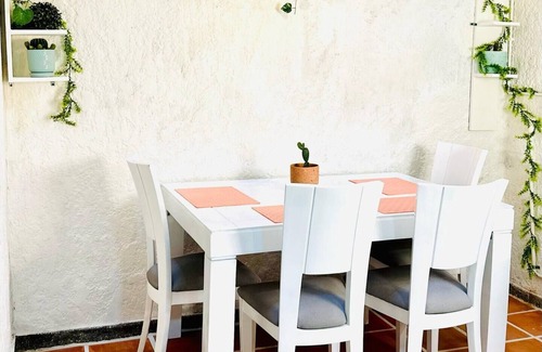 Villa Hermosa House | Acogedora Casa Azul en Medellínnn