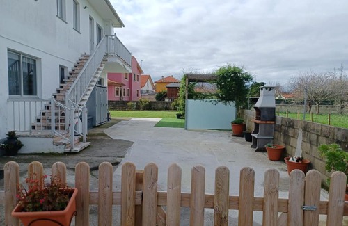 Neda House | Acogedora Casa de campo- BAJO con finca-