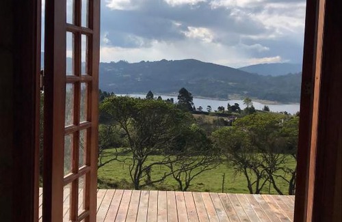 Sesquile Other | Acogedora MiniEcoCabaña con Vista Al Embalse de Tomine