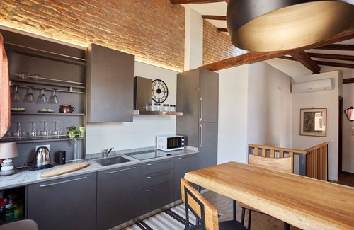 Castello Apartment | Acqua Susanna - Penthouse with terrace