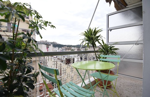Psirri Apartment | Acropolis View Apartment in Central Athens – SQ1