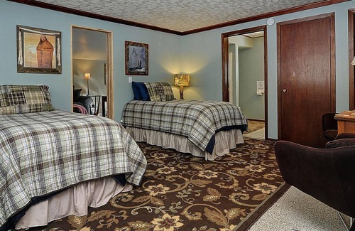 Nathrop Cabin | Across from State Wildlife Meadow! ~14er Views~ Cozy 2 Story ~Large Hot Tub!