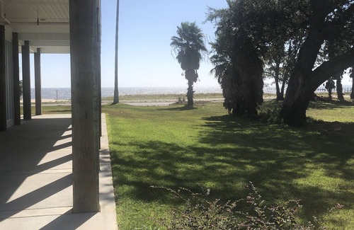 Oxford House | Across From the Beach In Biloxi!