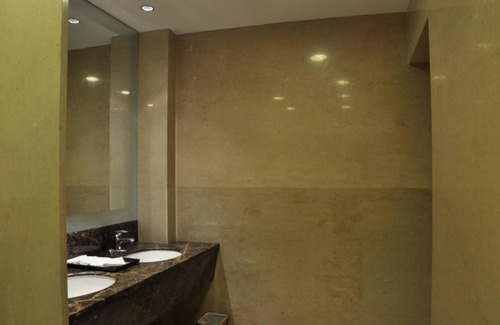 Bangalore City Center Hotel | Adarsh Hamilton