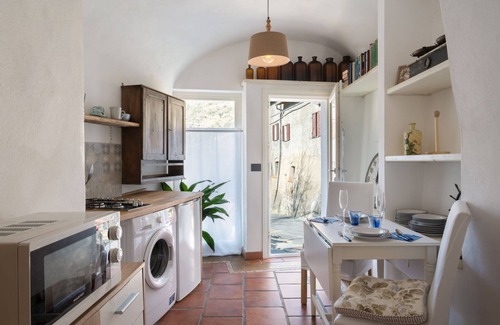 Conscente Apartment | Adelasia by Interhome