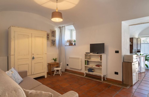 Conscente Apartment | Adelasia by Interhome