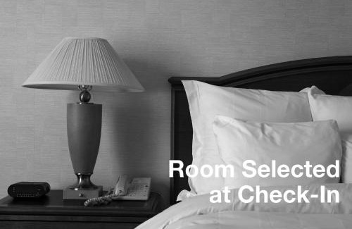Central Pattaya Hotel | Adelphi Pattaya