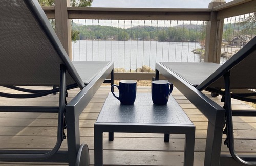 Wells House | Adirondack Lakefront Getaway Newly renovated, Fireplace, Gameroom, Close to Gore