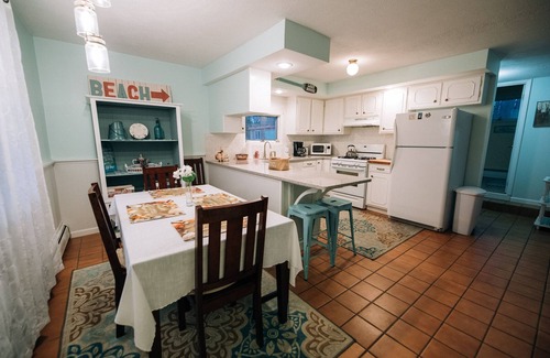 Sodus Point Cottage | Adjacent to beaches, 3 minute walk to downtown, Quiet Atmosphere, FREE WIFI