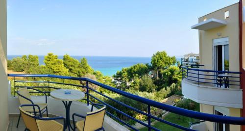 Kallithea Hotel | Adonis