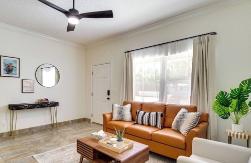 Crescent Beach Condo | Adorable Cocoa Beach Condo: Walk to the Ocean!