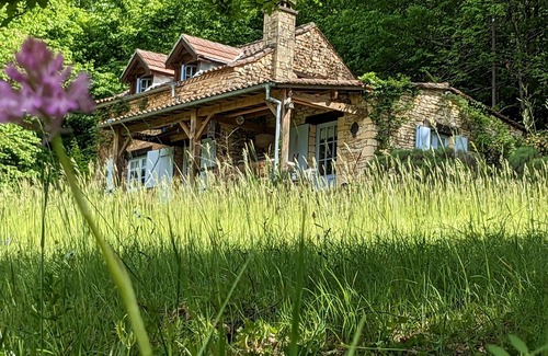Marnac House | ADORABLE COTTAGE NESTLED IN A SPLENDID COUNTRY SETTING