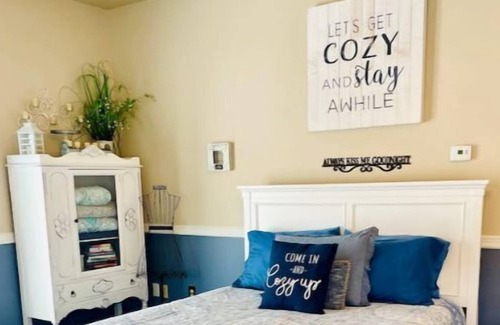 San Bernardino Cottage | Adorable Cottage, base of beautiful mountains