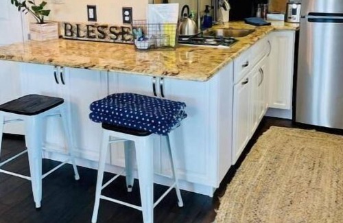 San Bernardino Cottage | Adorable Cottage, base of beautiful mountains