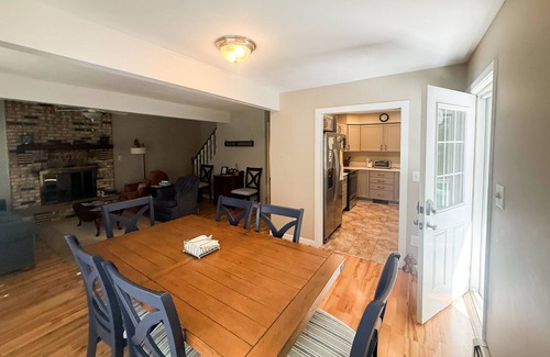 Frankfort House | Adorable home with private balcony & wraparound deck